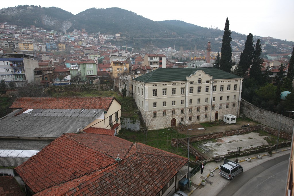 Bursa Fabrika I Hümayun Moda Yüksek Okulu . Eski Hali. Resterasyon Sonrası. Bursa Belediyesi